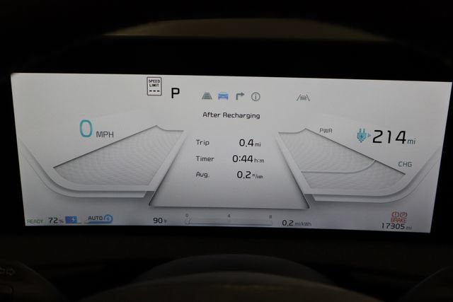 Certified 2024 Kia EV6 Light RWD image 27