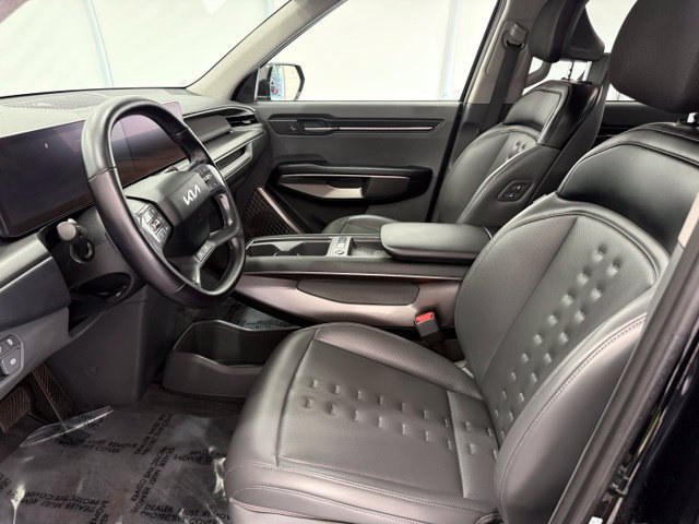 Used 2024 Kia EV9 Wind AWD/4WD image 13
