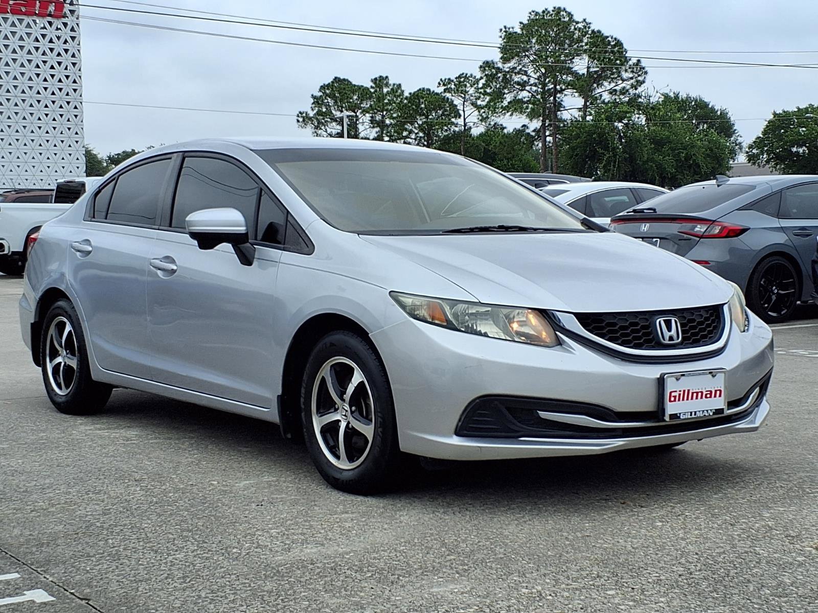 Used 2015 Honda Civic SE image 2