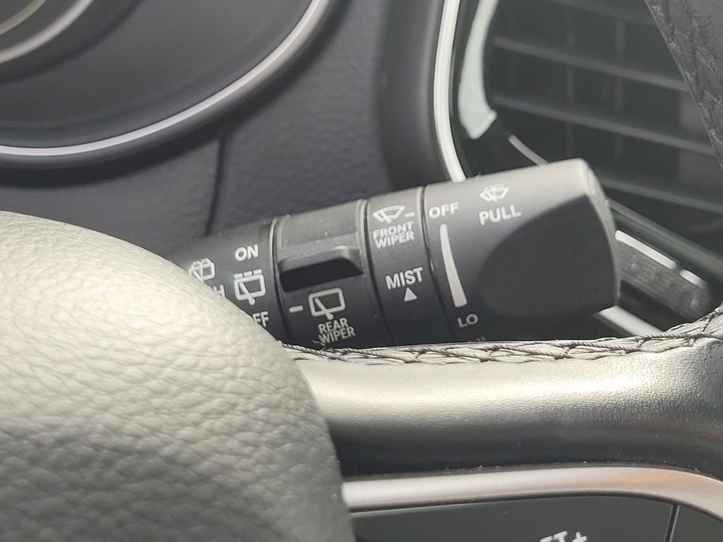 Used 2021 Jeep Cherokee High Altitude image 24