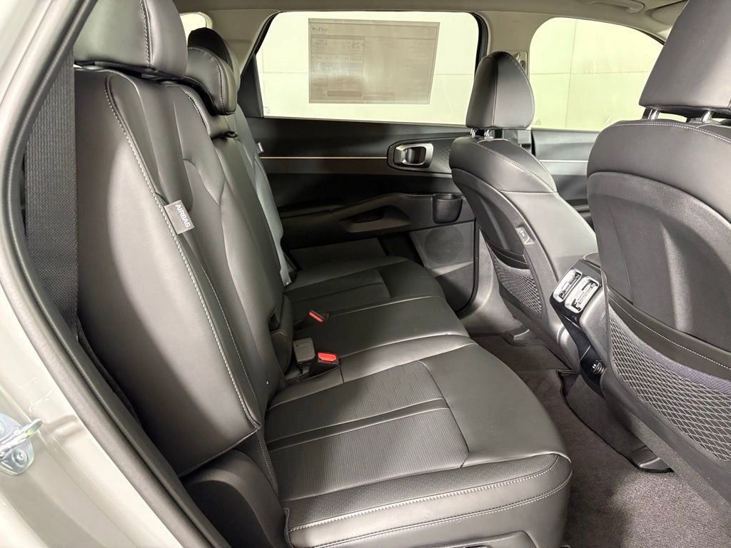 New 2026 Kia Sorento S image 16