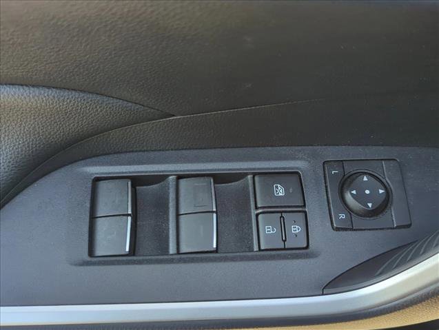 Certified 2025 Toyota RAV4 XLE AWD/4WD image 8