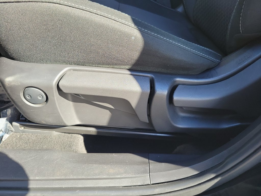 Used 2023 Mitsubishi Outlander ES FWD image 26