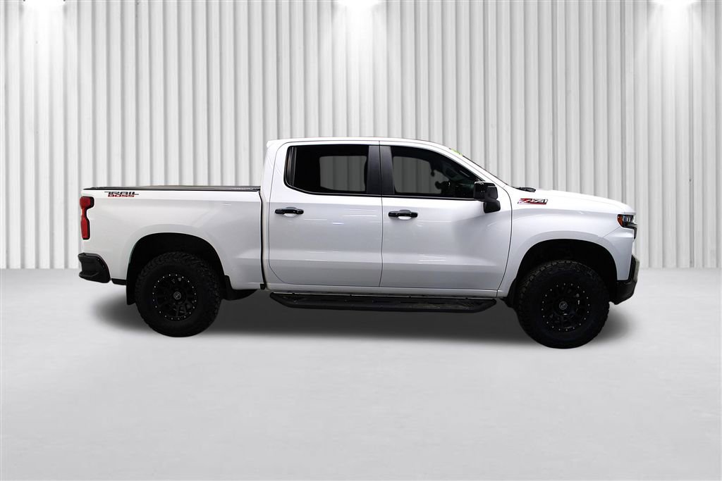 Used 2021 Chevrolet Silverado 1500 LT Trail Boss w/ Bed Protection Package AWD/4WD image 2
