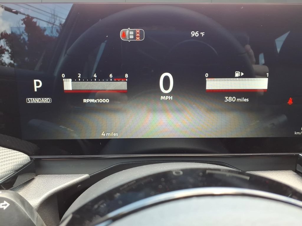 New 2026 Nissan Kicks SR w/ Cold Weather Package FWD image 16