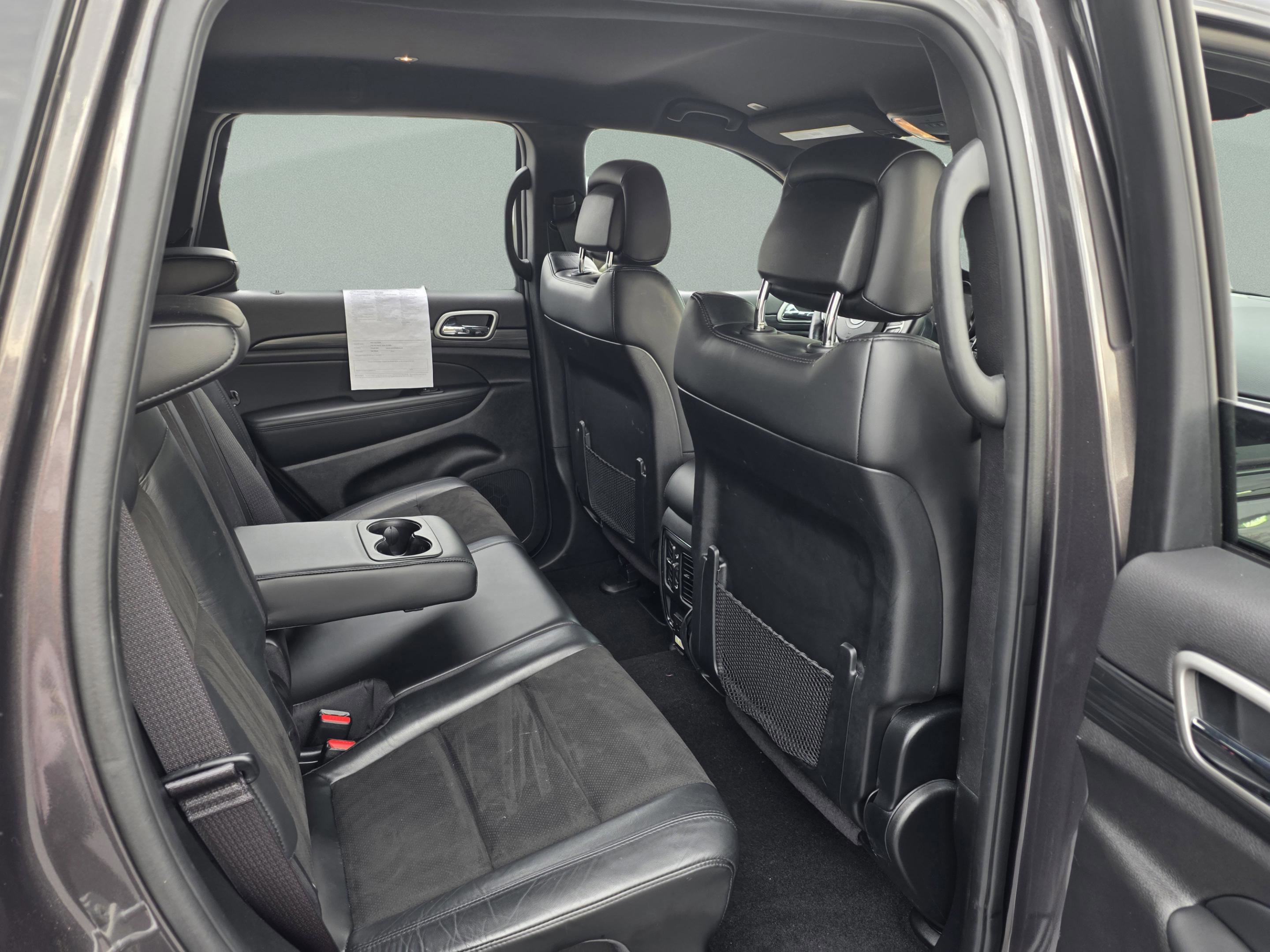 Used 2021 Jeep Grand Cherokee Laredo X image 26