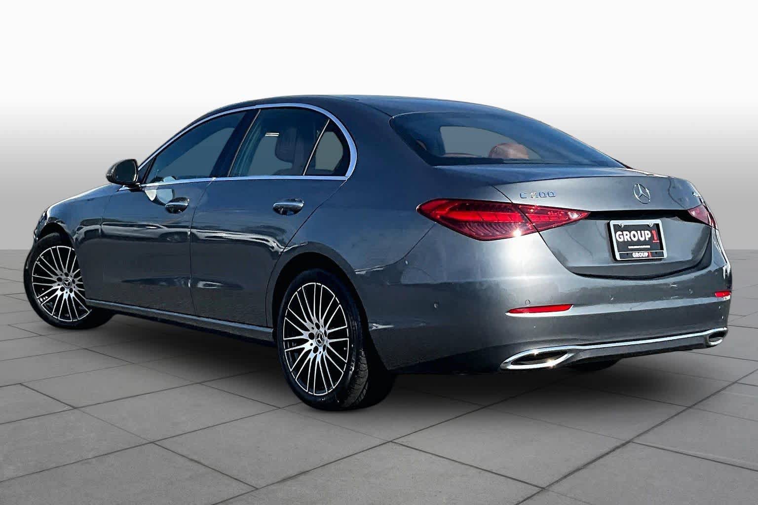 Used 2023 Mercedes-Benz C 300 4MATIC Sedan image 11
