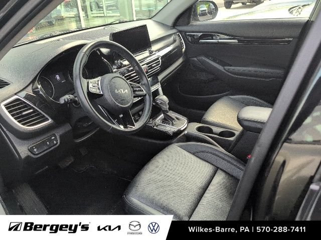 Certified 2022 Kia Seltos EX AWD/4WD image 5