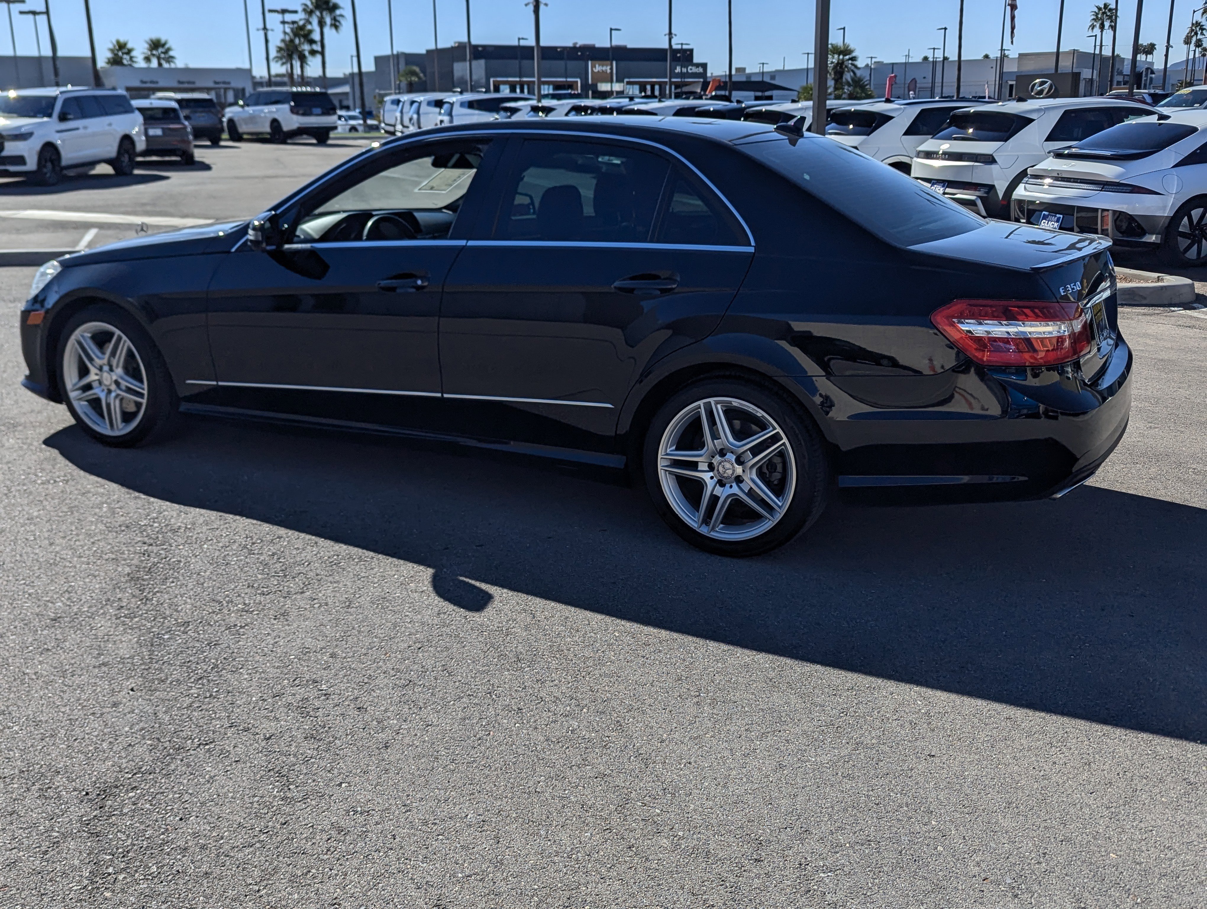 Used 2013 Mercedes-Benz E 350 4DR SDN E350 4MAT image 4