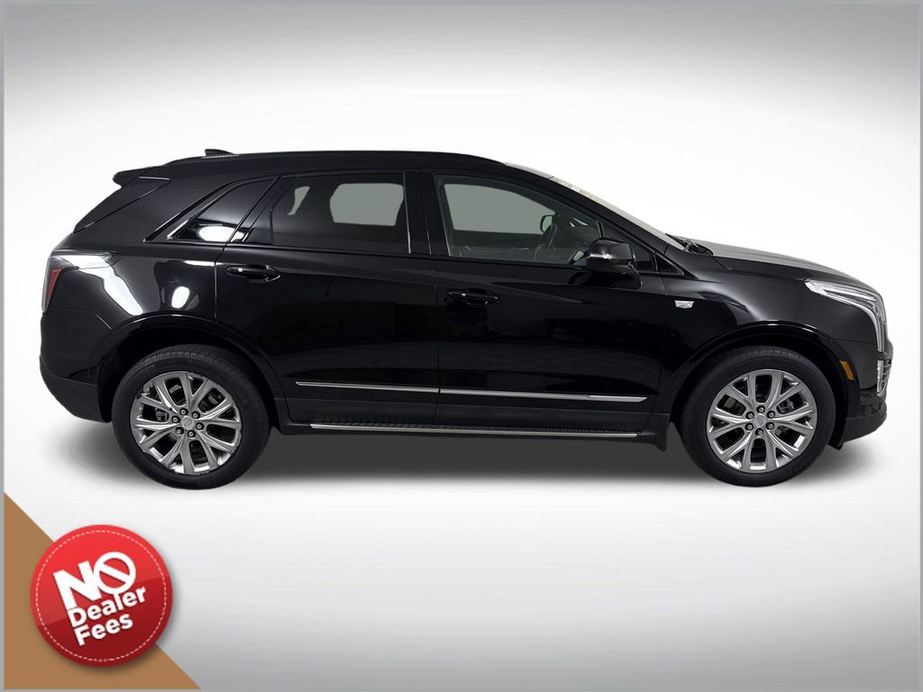 Used 2021 Cadillac XT5 Sportv AWD/4WD image 2