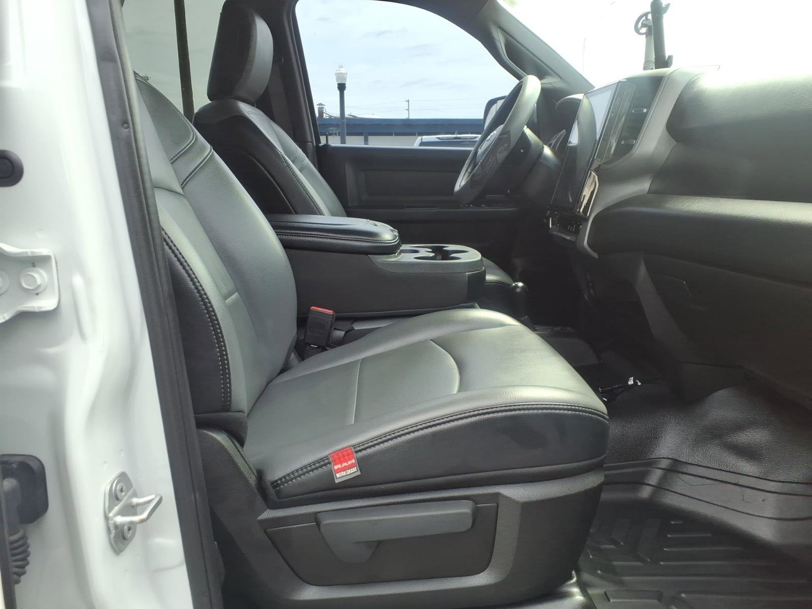 Used 2021 RAM 2500 Tradesman AWD/4WD image 11