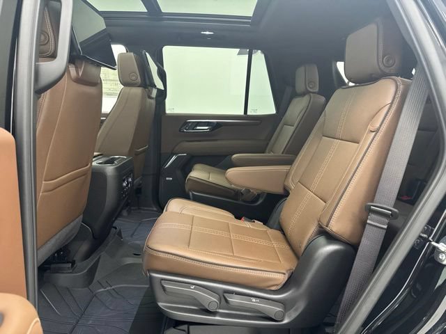 New 2026 Chevrolet Tahoe High Country AWD/4WD image 32