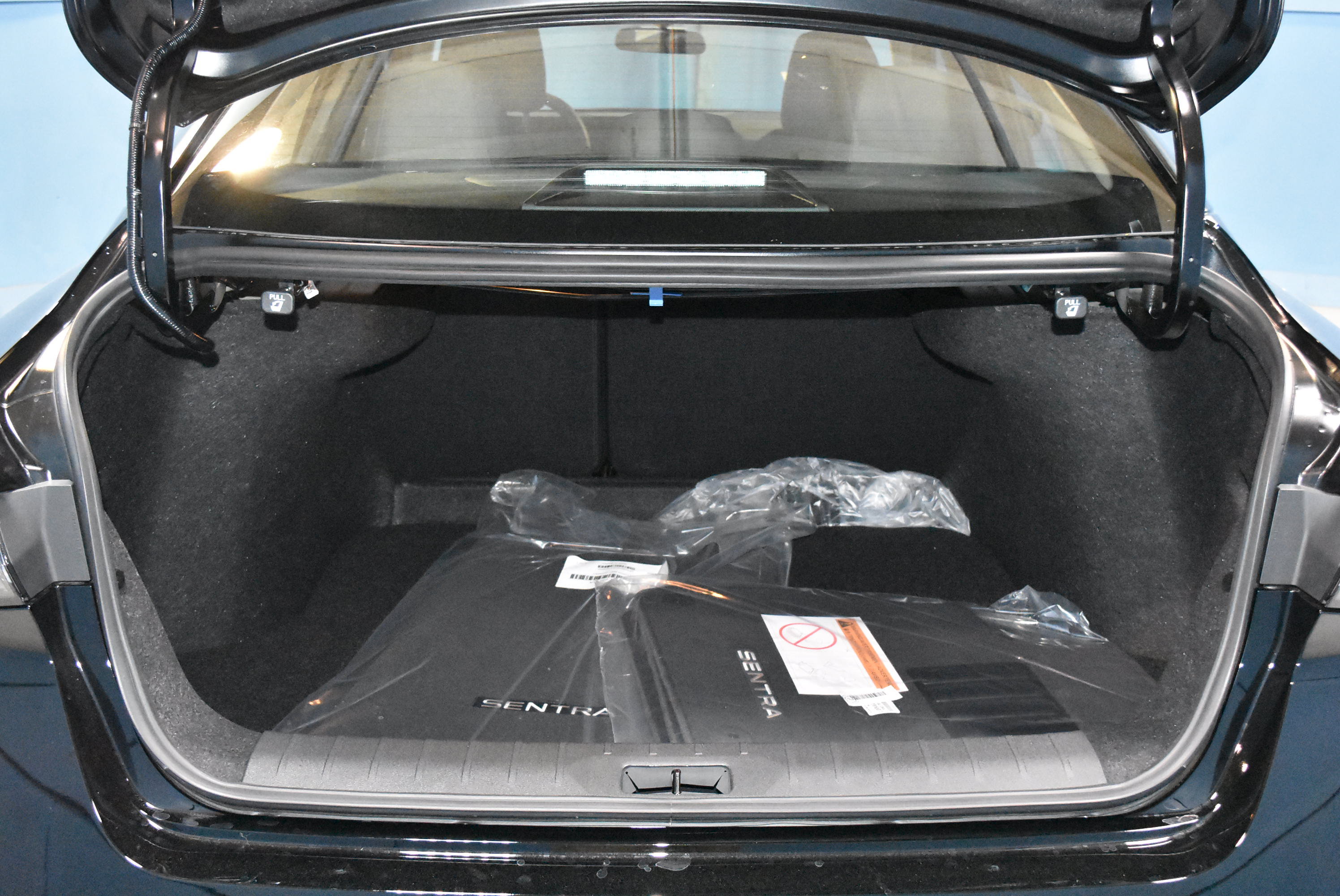 New 2027 Nissan Sentra S w/ Floor Mat Package FWD image 25