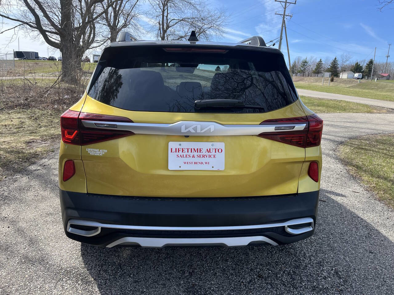 Used 2022 Kia Seltos Nightfall Edition AWD/4WD image 4