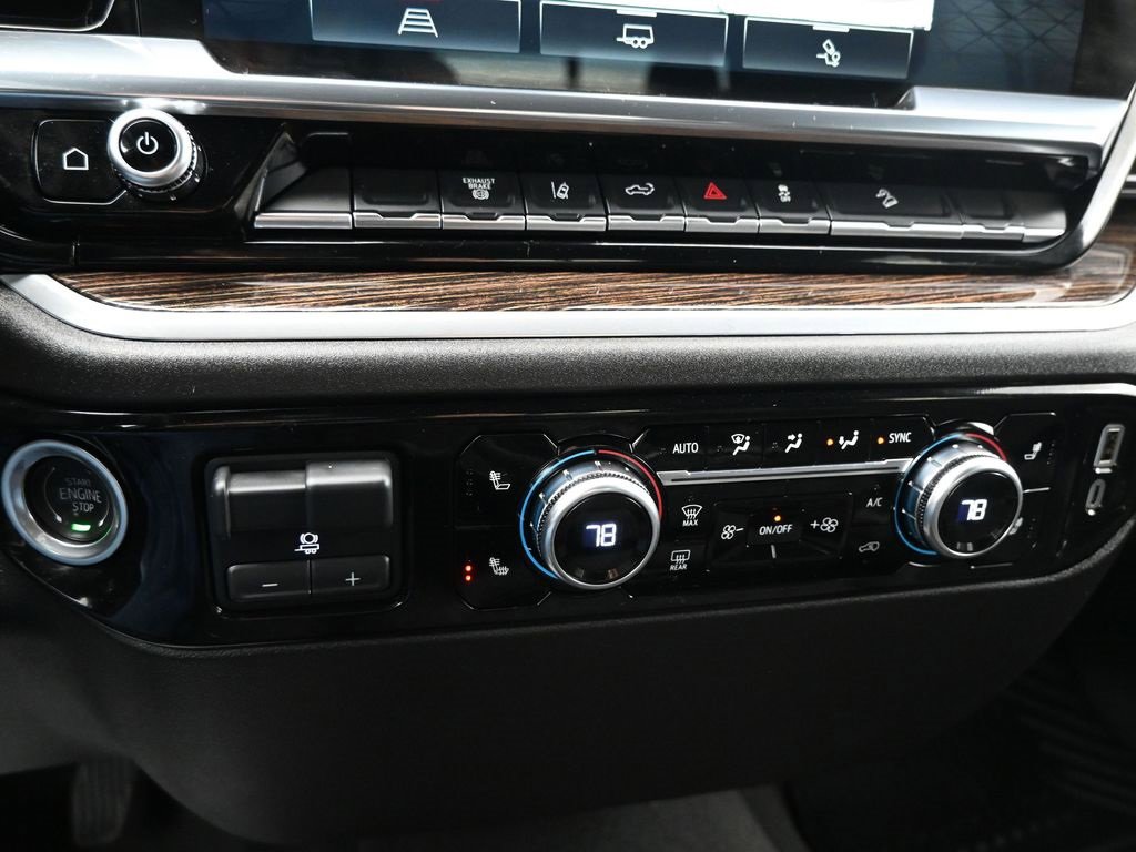 Used 2024 GMC Sierra 2500 SLE w/ SLE Value Package; image 17