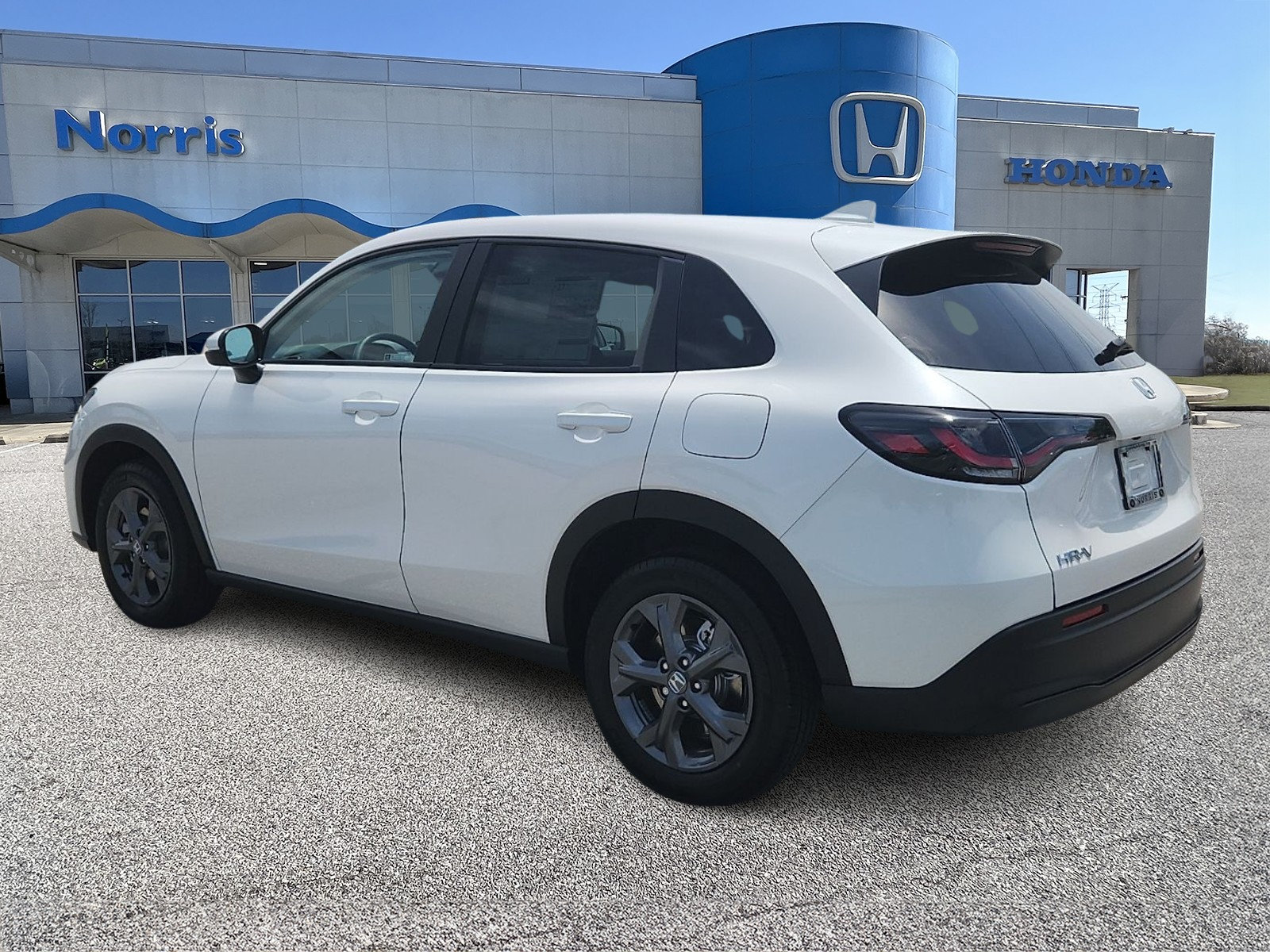 New 2027 Honda HR-V LX image 3