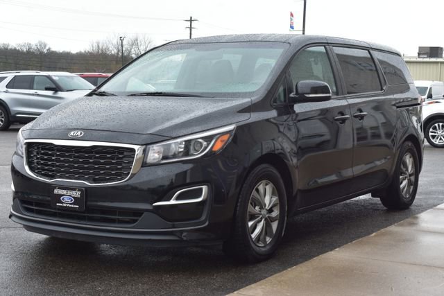 Used 2019 Kia Sedona LX image 12