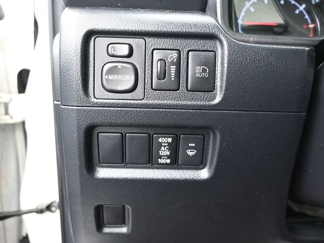 Certified 2023 Toyota 4Runner 40th Anniversary SE image 25