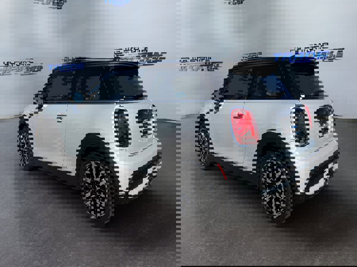 Used 2023 MINI Cooper S image 7