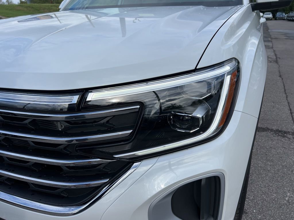 New 2026 Volkswagen Atlas SE image 9