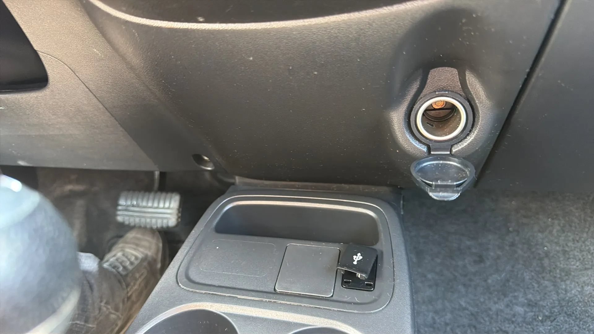 Used 2022 Mitsubishi Mirage G4 LE FWD image 19
