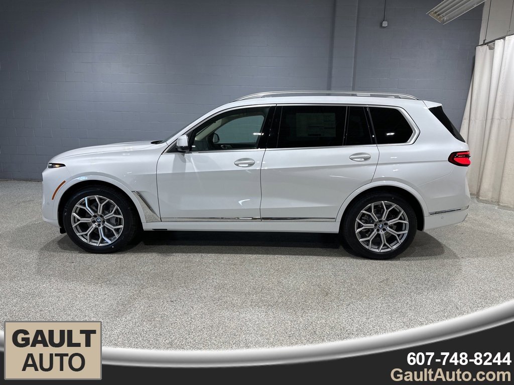 New 2026 BMW X7 xDrive40i image 5
