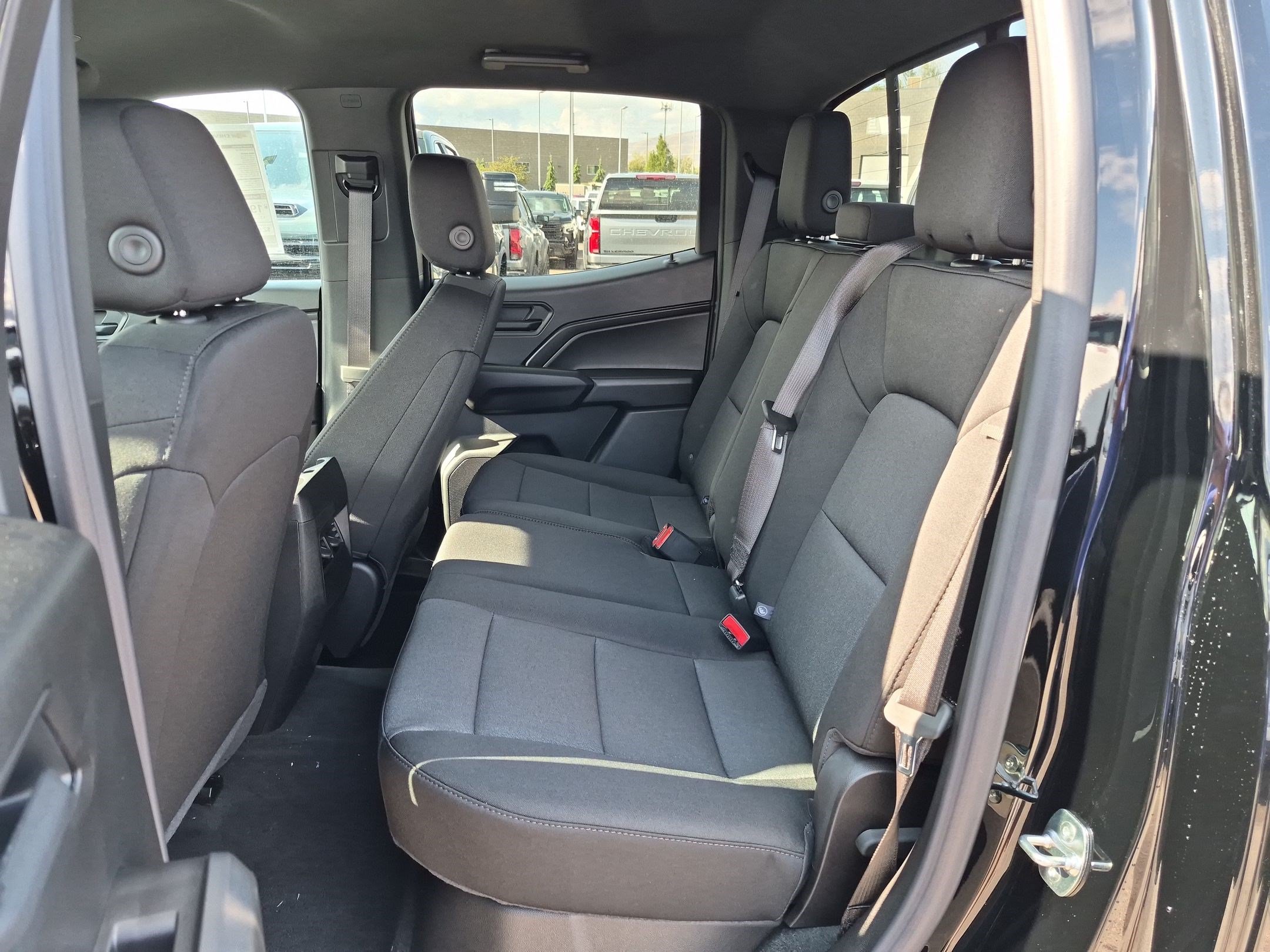 New 2026 Chevrolet Colorado W/T w/ WT Custom Package AWD/4WD image 15