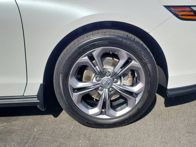 Certified 2023 Honda Accord EX image 5