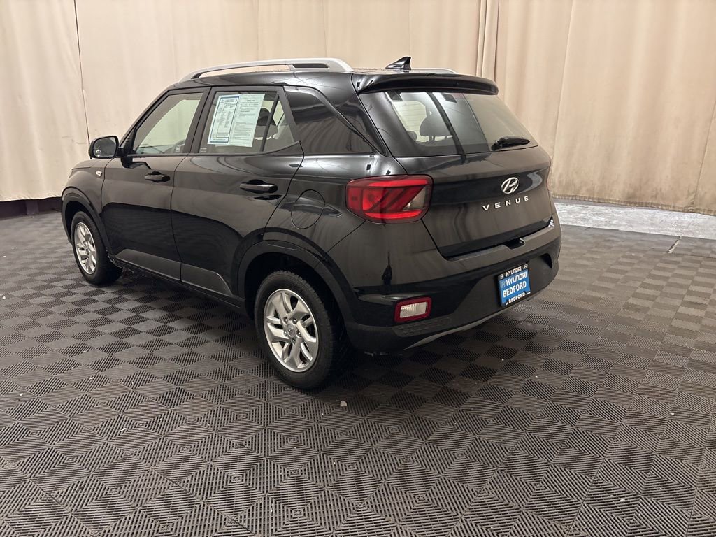 Used 2020 Hyundai Venue SEL image 7