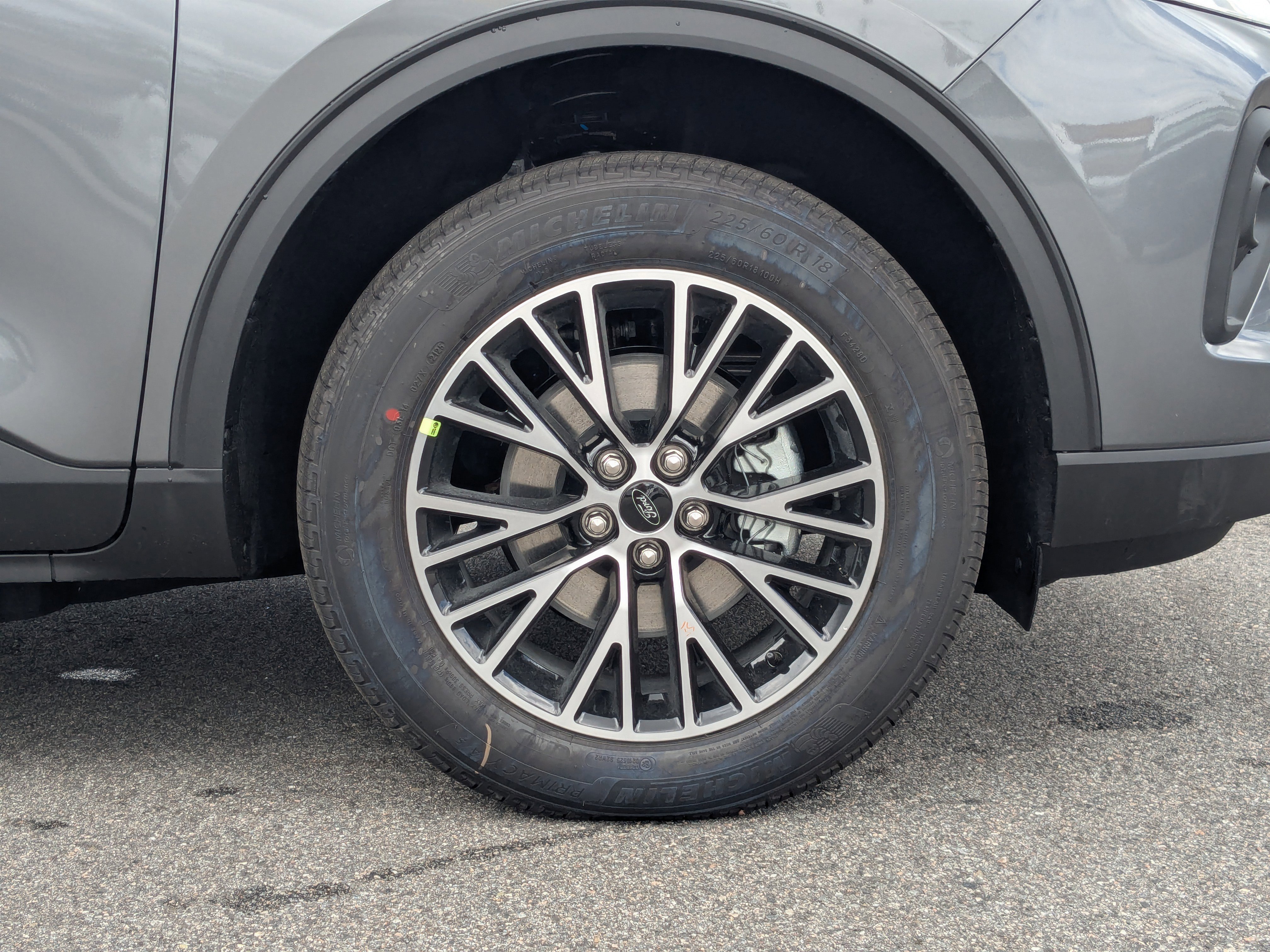 New 2025 Ford Escape SE image 11