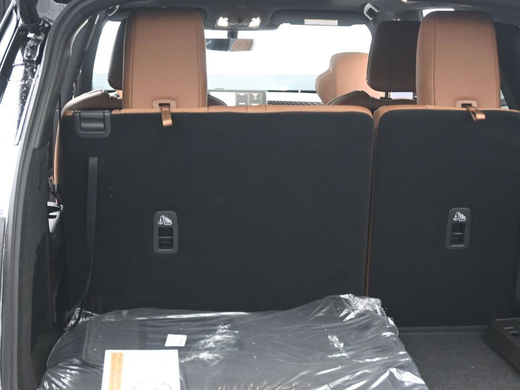 New 2026 INFINITI QX60 Autograph w/ Dark Cargo Package image 23