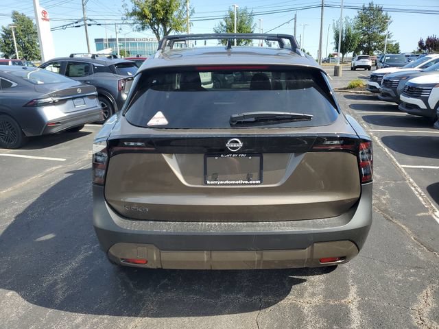 New 2027 Nissan Kicks SV w/ Cold Weather Package FWD image 6