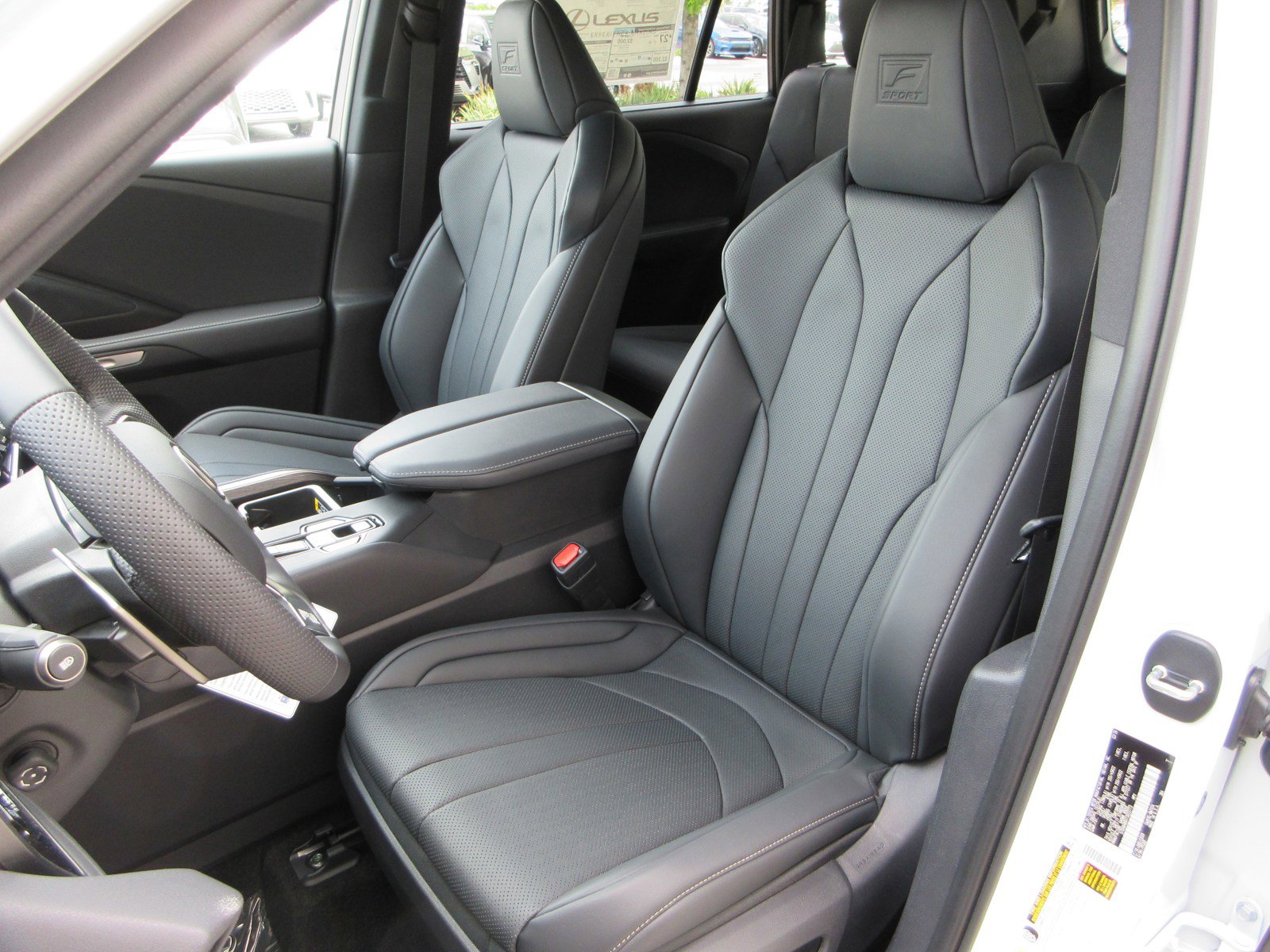 New 2026 Lexus TX 500h AWD image 33