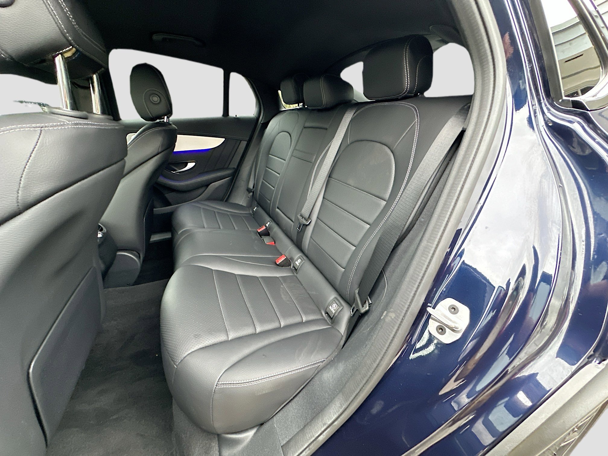 Used 2023 Mercedes-Benz GLC 300 4MATIC Coupe image 25