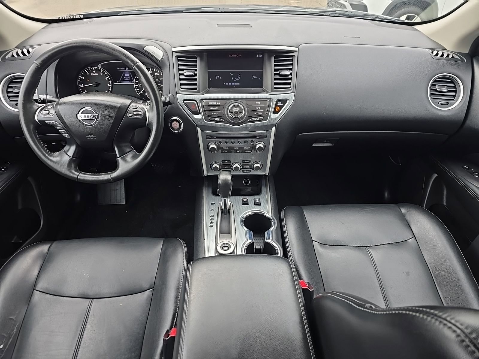 Used 2017 Nissan Pathfinder SL AWD/4WD image 22