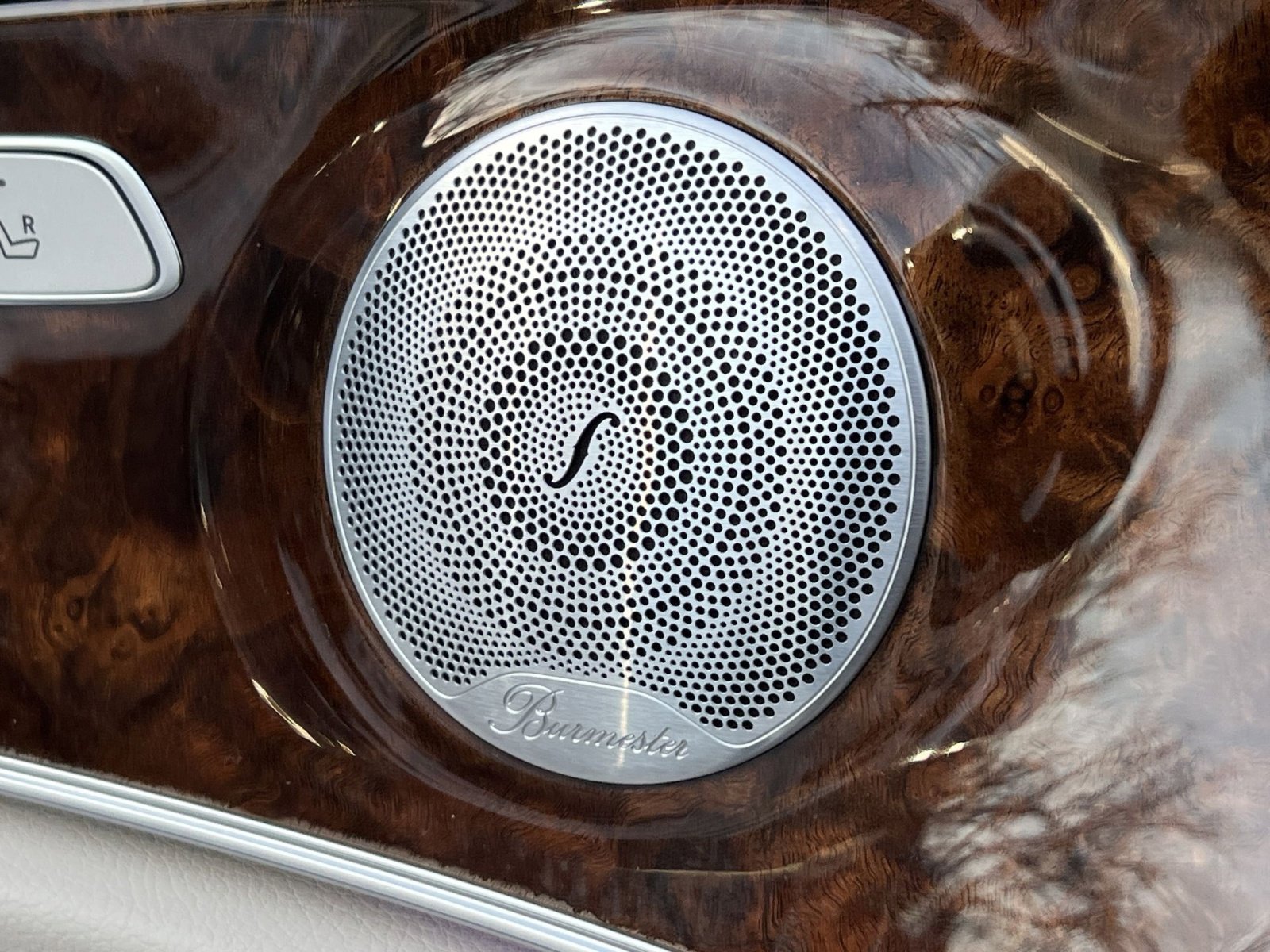 Used 2020 Mercedes-Benz E 350 4MATIC Sedan image 35