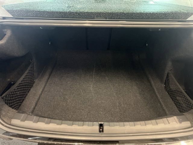 Used 2022 BMW 330i Sedan w/ Driving Assistance Package RWD image 8