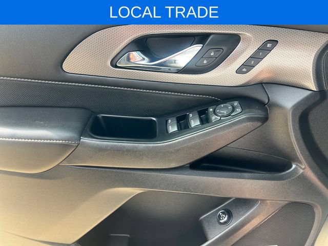 Used 2023 Chevrolet Traverse Premier AWD/4WD image 35