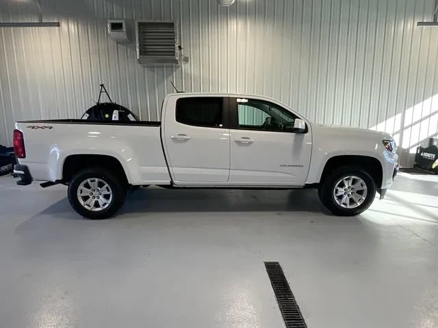 Used 2022 Chevrolet Colorado LT w/ LT Convenience Package AWD/4WD image 2