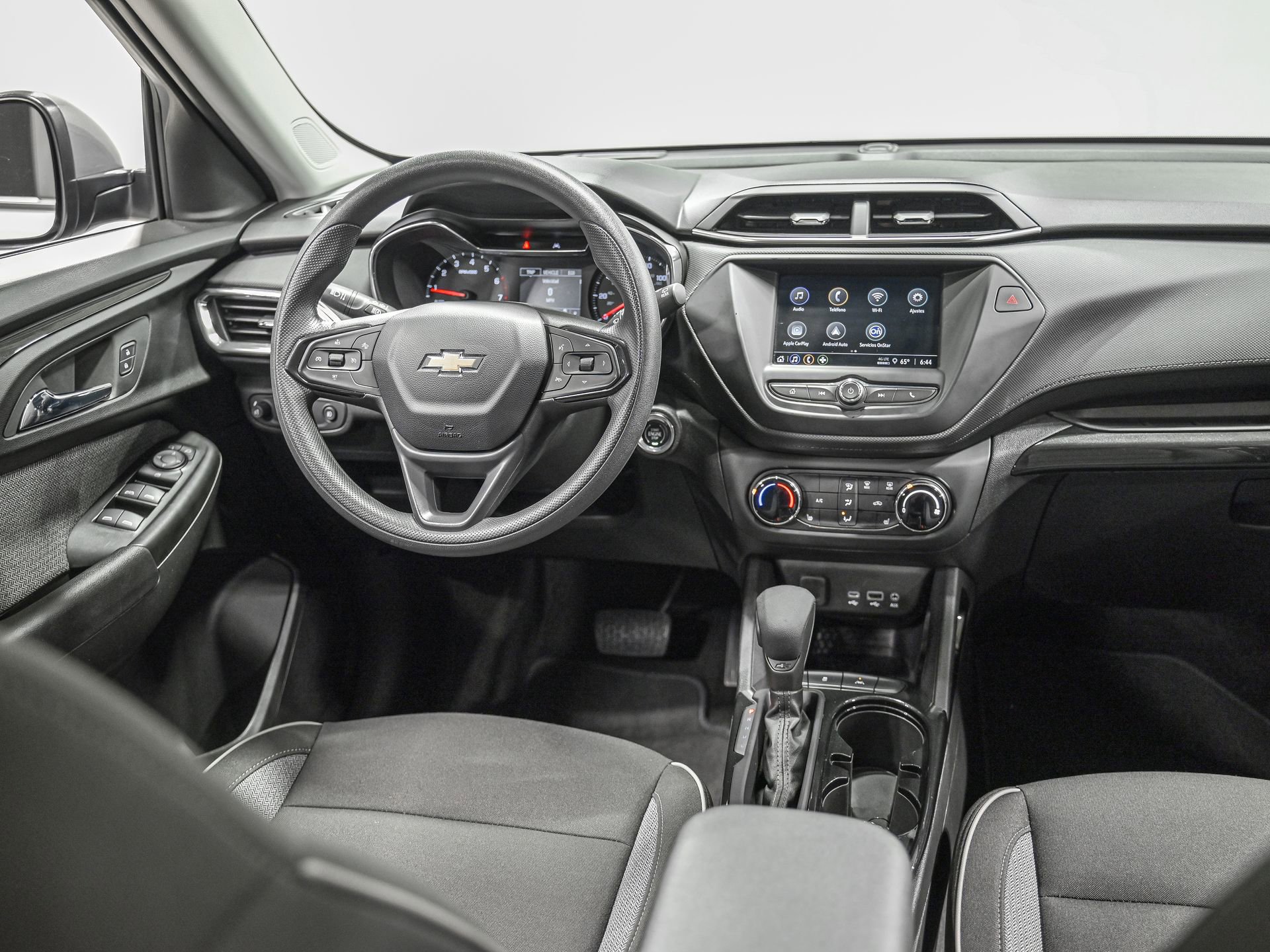 Used 2023 Chevrolet TrailBlazer LT image 28