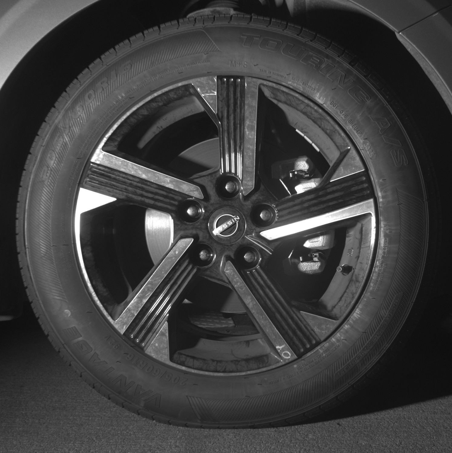 Used 2025 Nissan Sentra SV FWD image 13