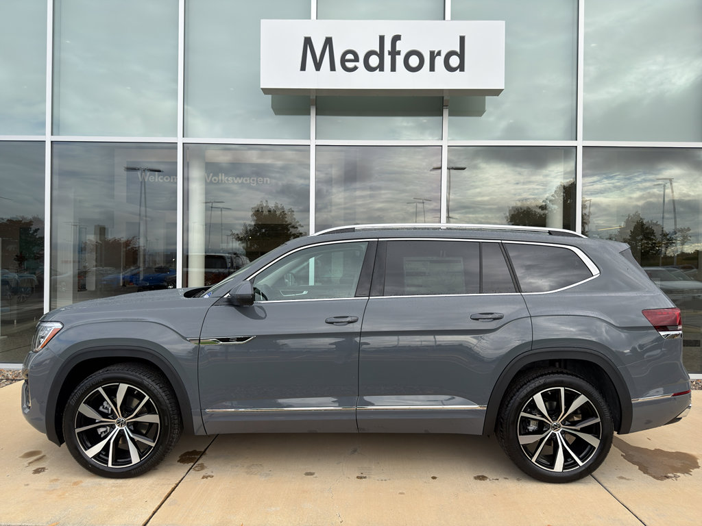 New 2026 Volkswagen Atlas SEL Premium R-Line image 2