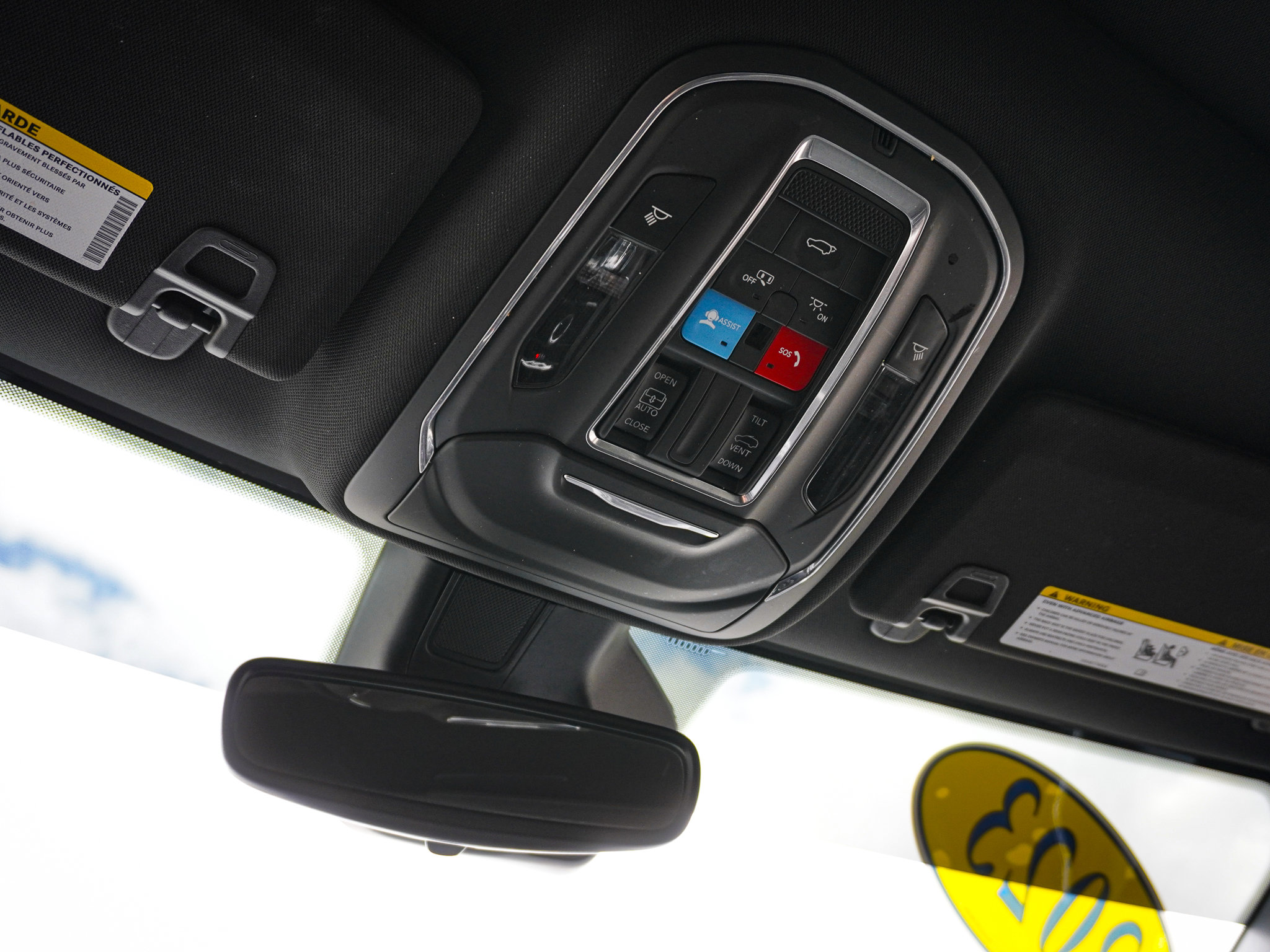 Used 2023 Jeep Grand Cherokee Altitude image 27