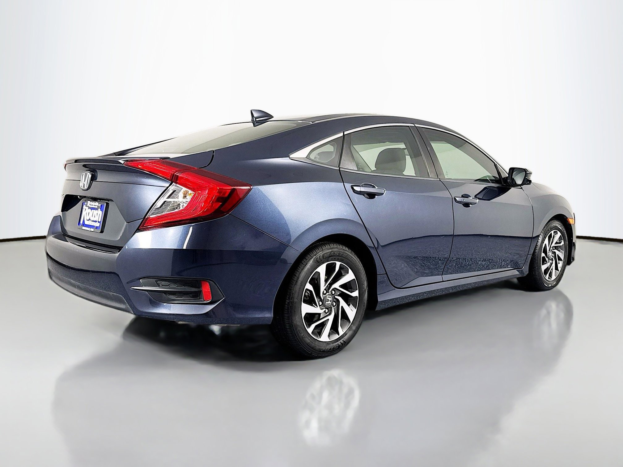 Certified 2017 Honda Civic EX image 5