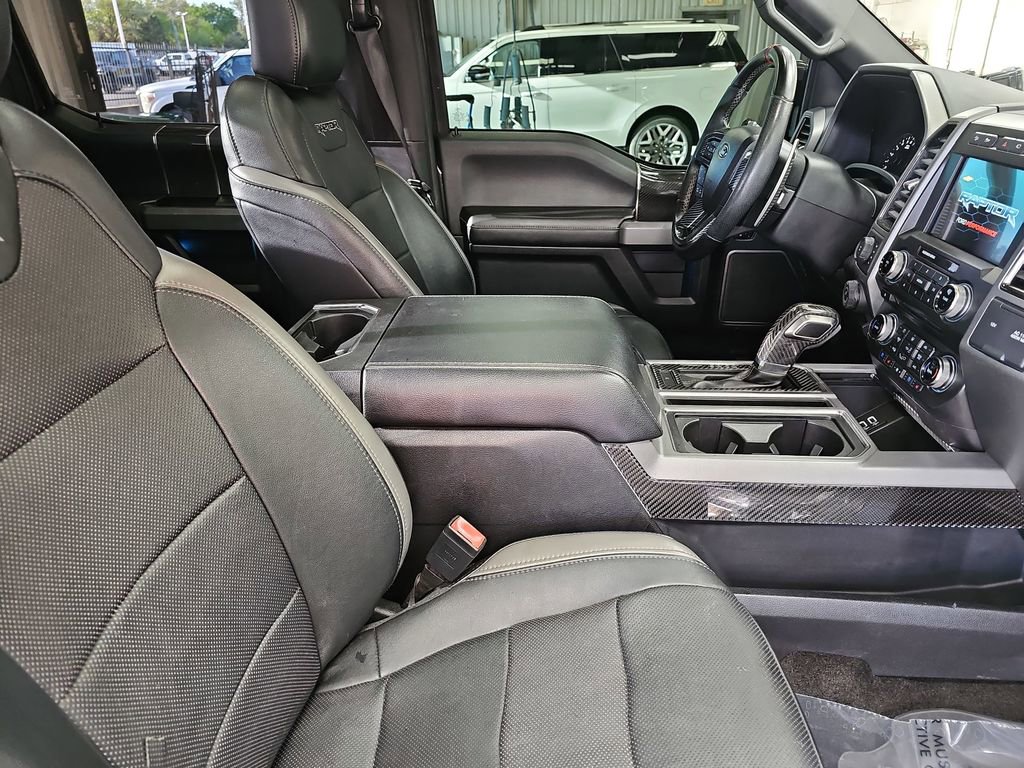 Used 2018 Ford F150 Raptor w/ Equipment Group 802A Luxury image 10
