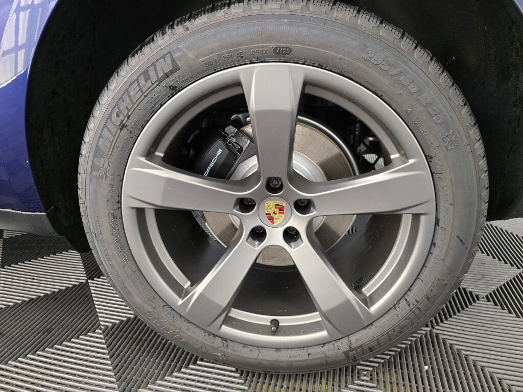 New 2026 Porsche Macan image 26