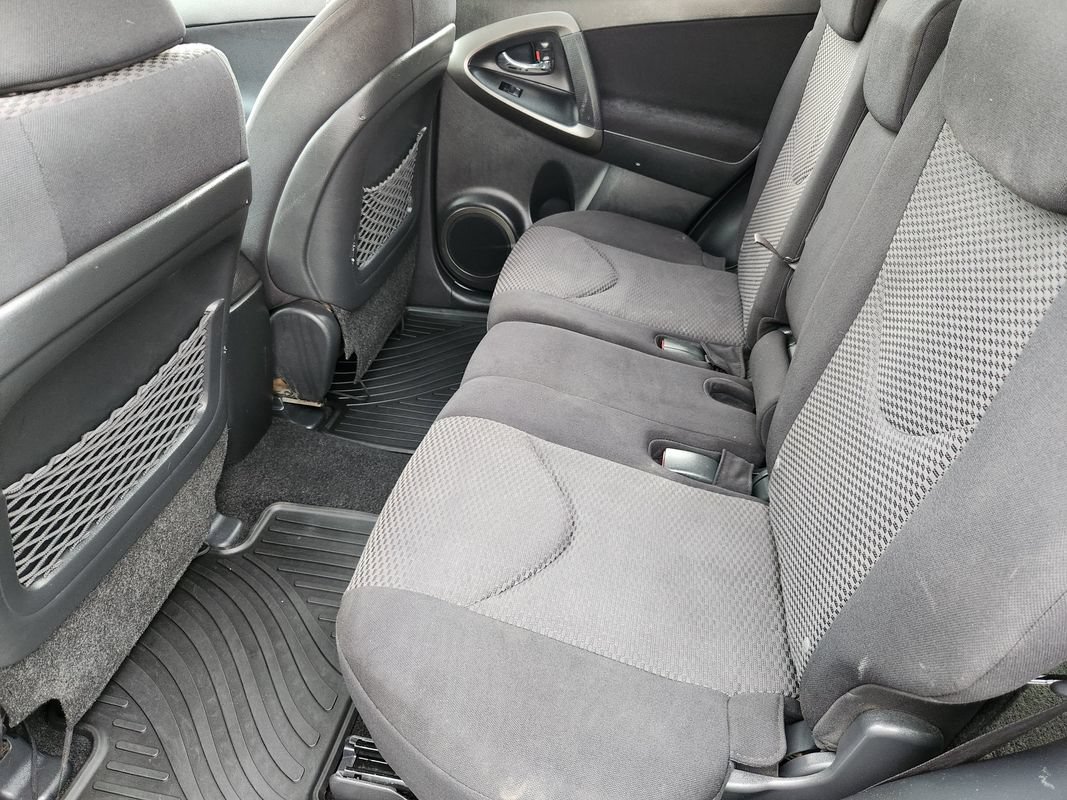 Used 2010 Toyota RAV4 Sport AWD/4WD image 32