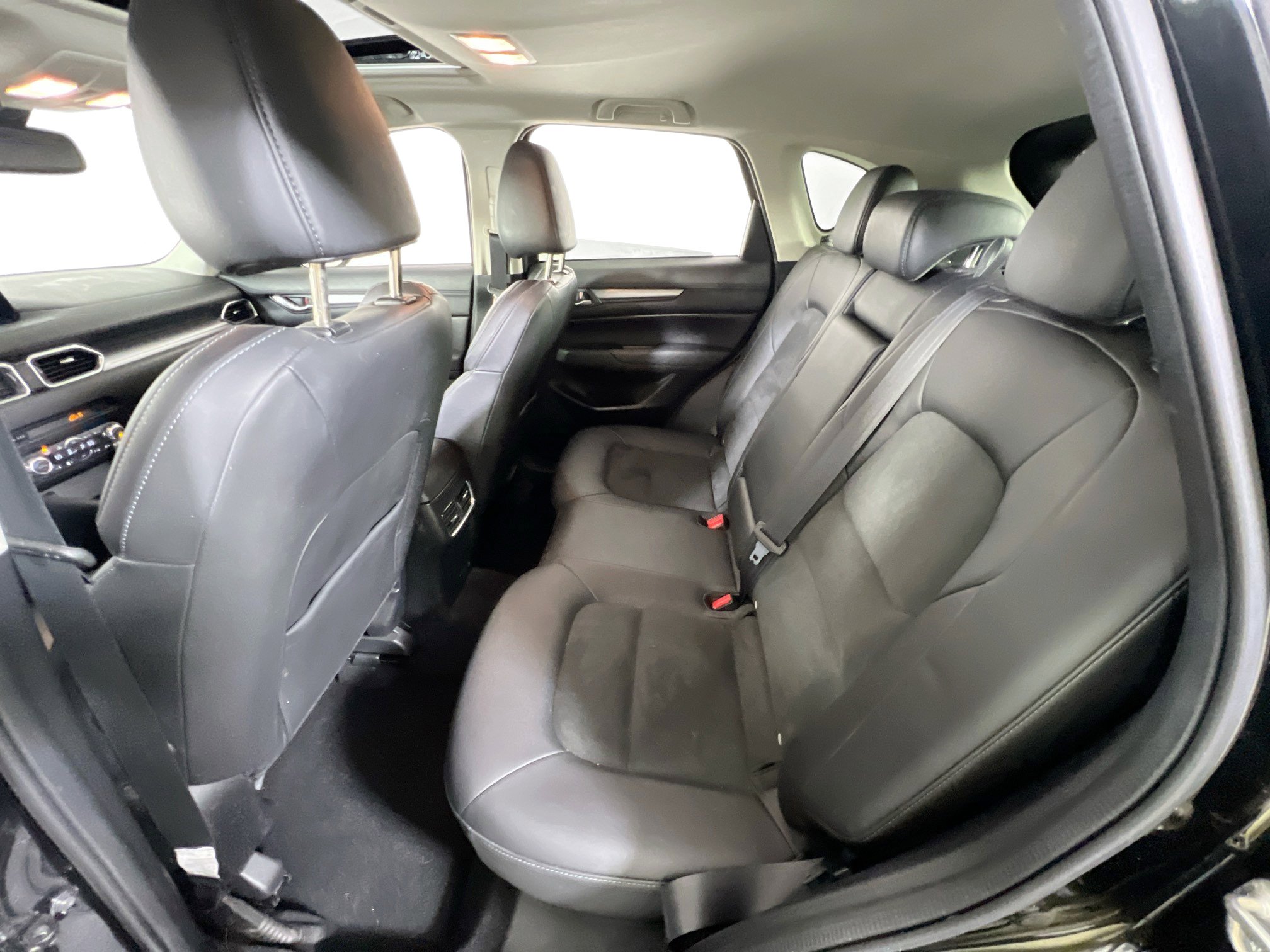 Used 2018 MAZDA CX-5 Touring w/ Preferred Equipment Package AWD/4WD image 24