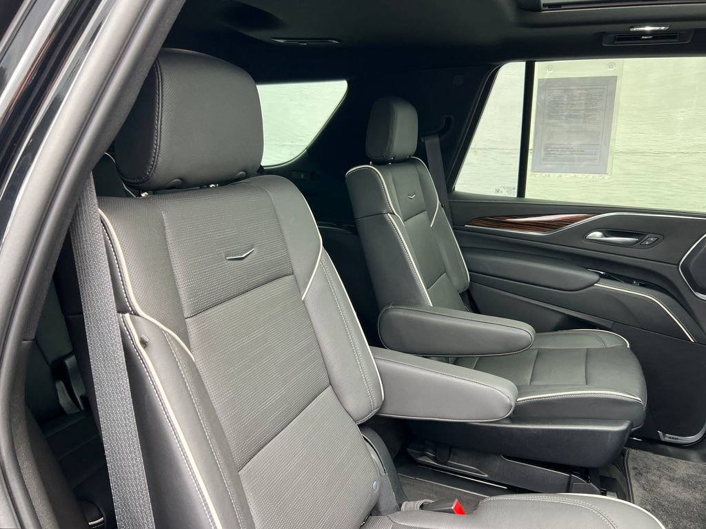 Certified 2023 Cadillac Escalade Premium Luxury image 26