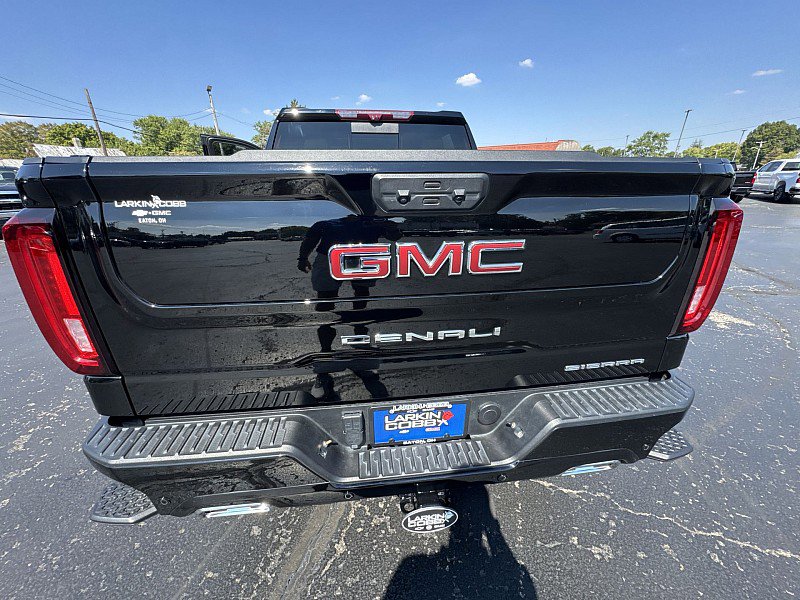 Used 2024 GMC Sierra 1500 Denali image 28